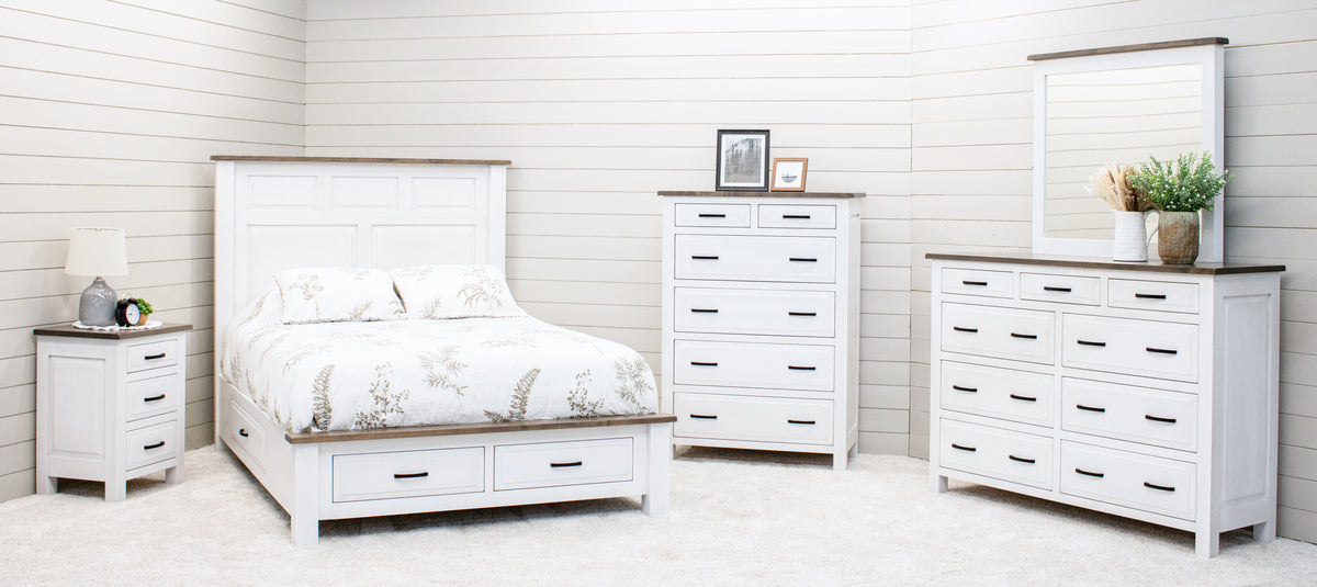 Sugarcreek Bedroom Furniture in Maple wood with Nautical White paint